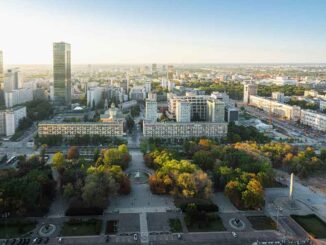 Planujesz zakup mieszkania w Warszawie? Podpowiadamy, które dzielnice stolicy są warte uwagi